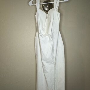 Chic Strapless White Dress